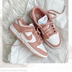 Nike Women's Dunks Rose Whisper